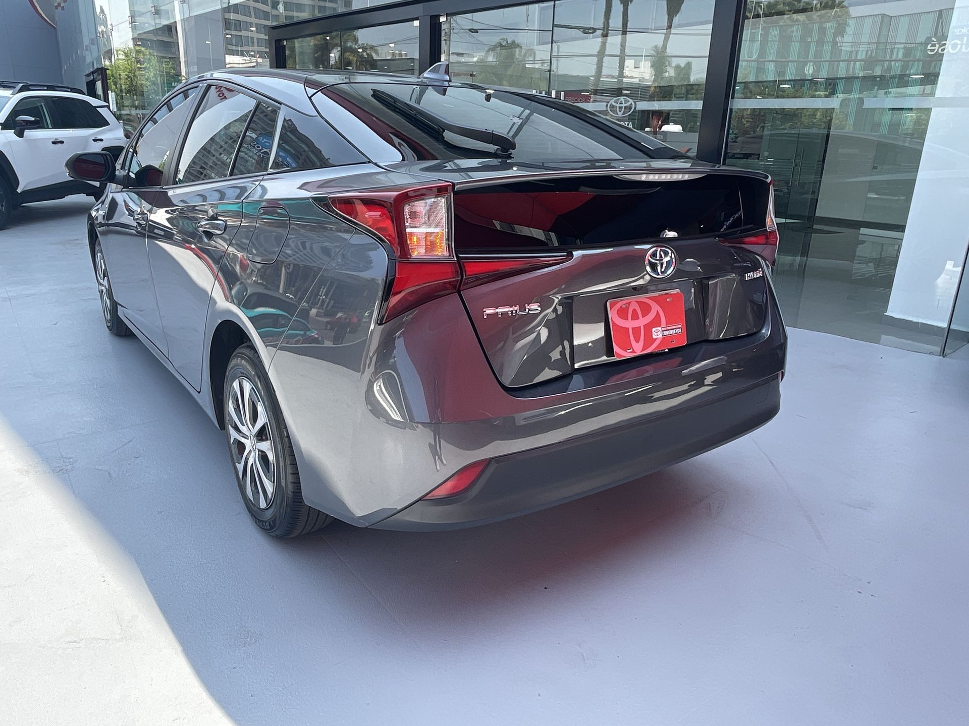 2022 Toyota PRIUS BASE BASE
