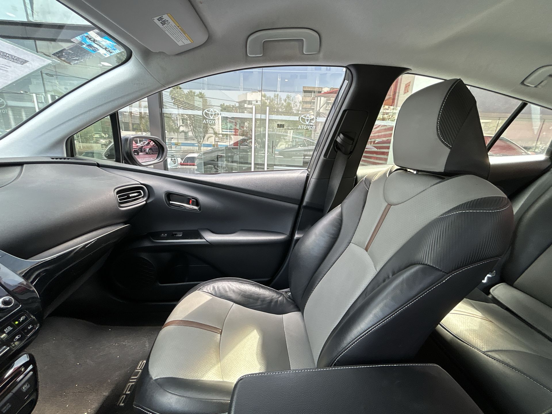 2020 Toyota PRIUS BASE PRIUS BASE