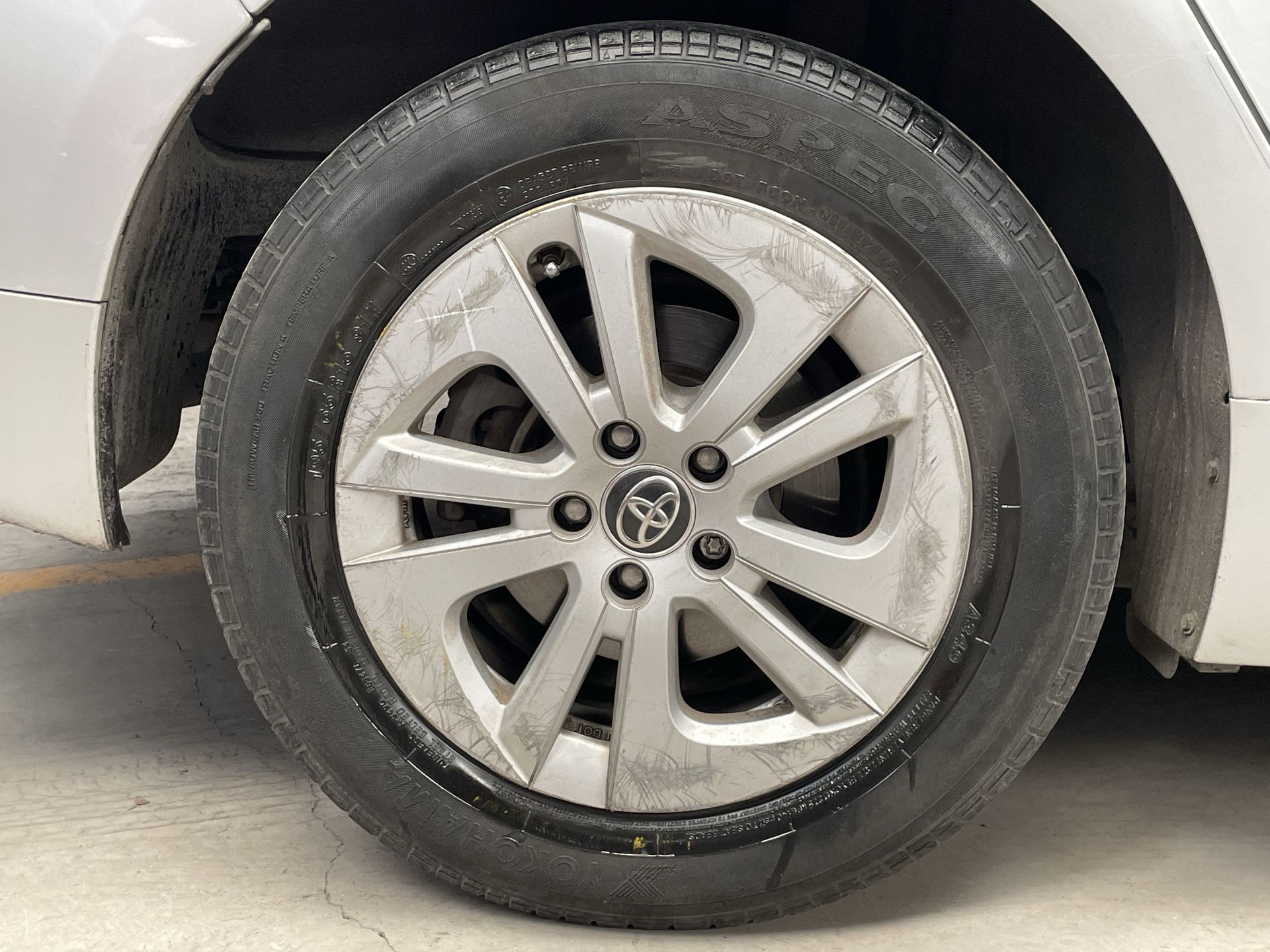 2017 Toyota PRIUS BASE PREMIUM CVT