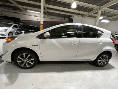 2018 Toyota PRIUS 1.5 HYBRID AUTO