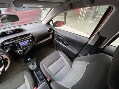 2021 Toyota PRIUS PRIUS C