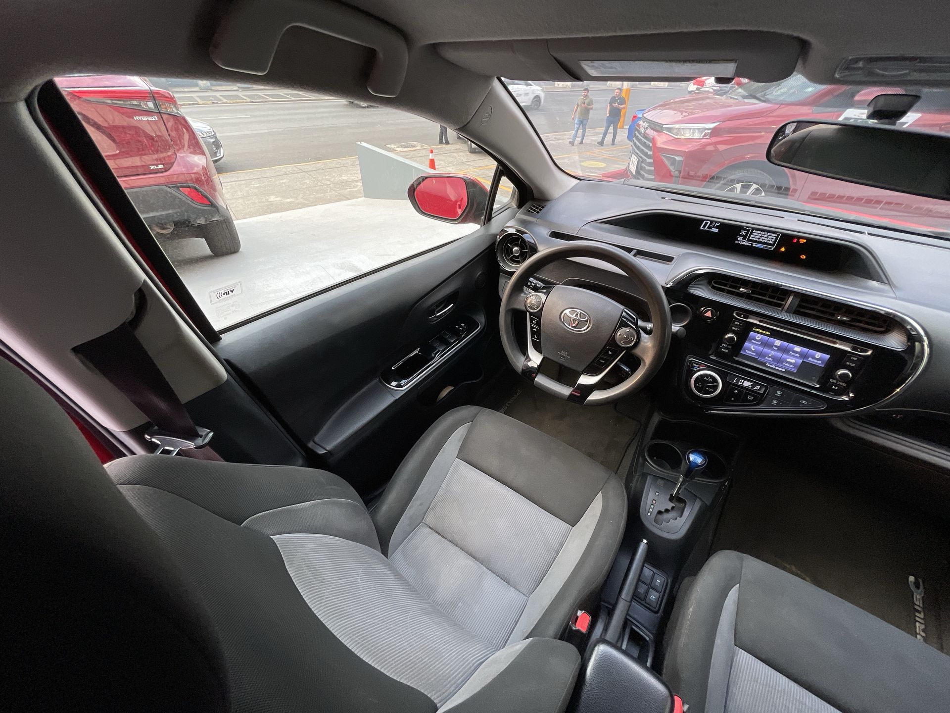 2021 Toyota PRIUS PRIUS C