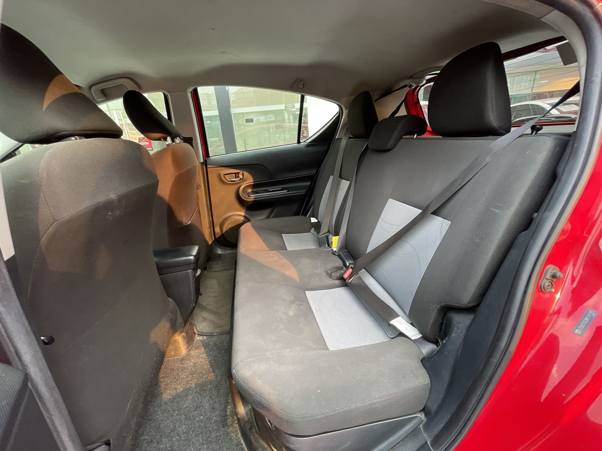 2021 Toyota PRIUS PRIUS C