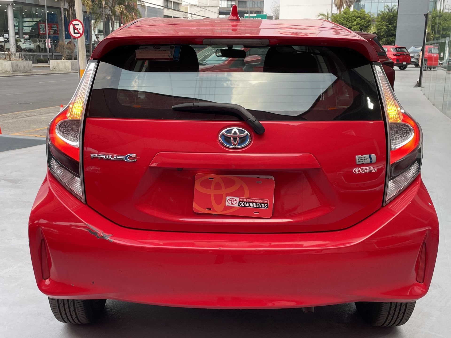 2021 Toyota PRIUS PRIUS C