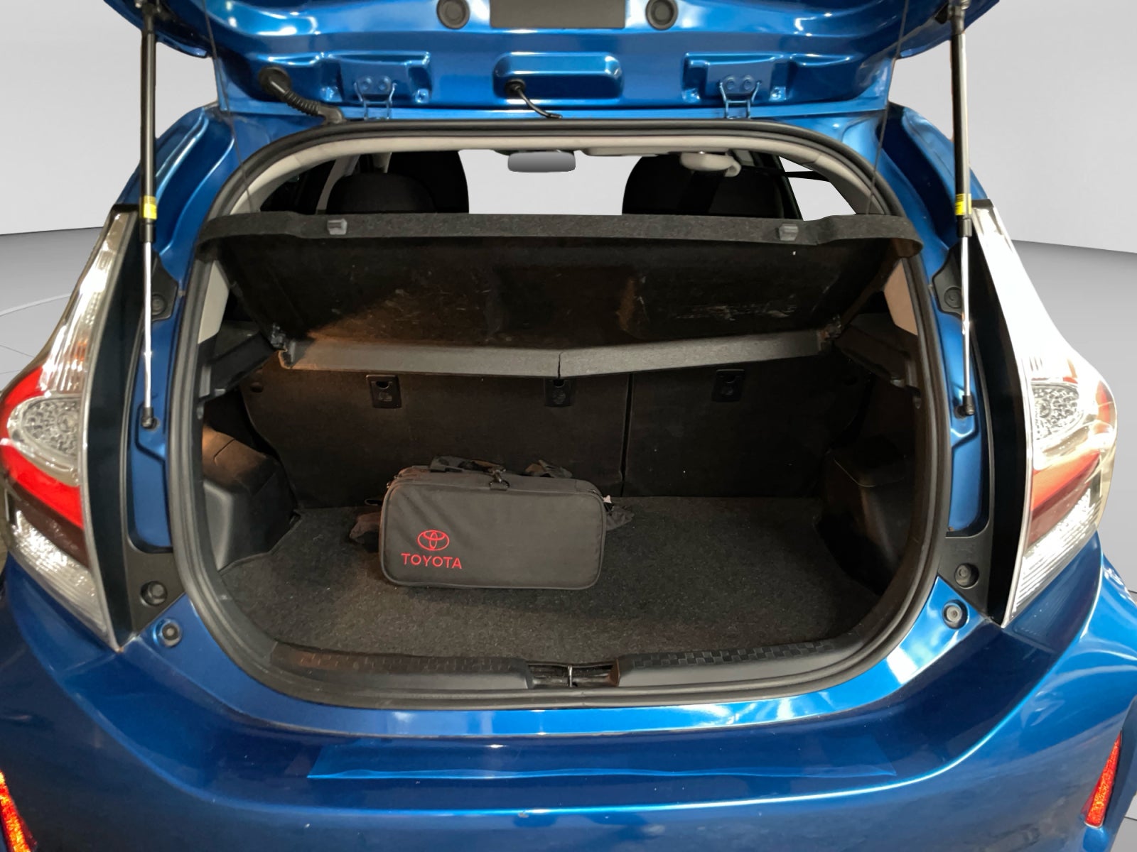 2021 Toyota PRIUS BASE PRIUS C