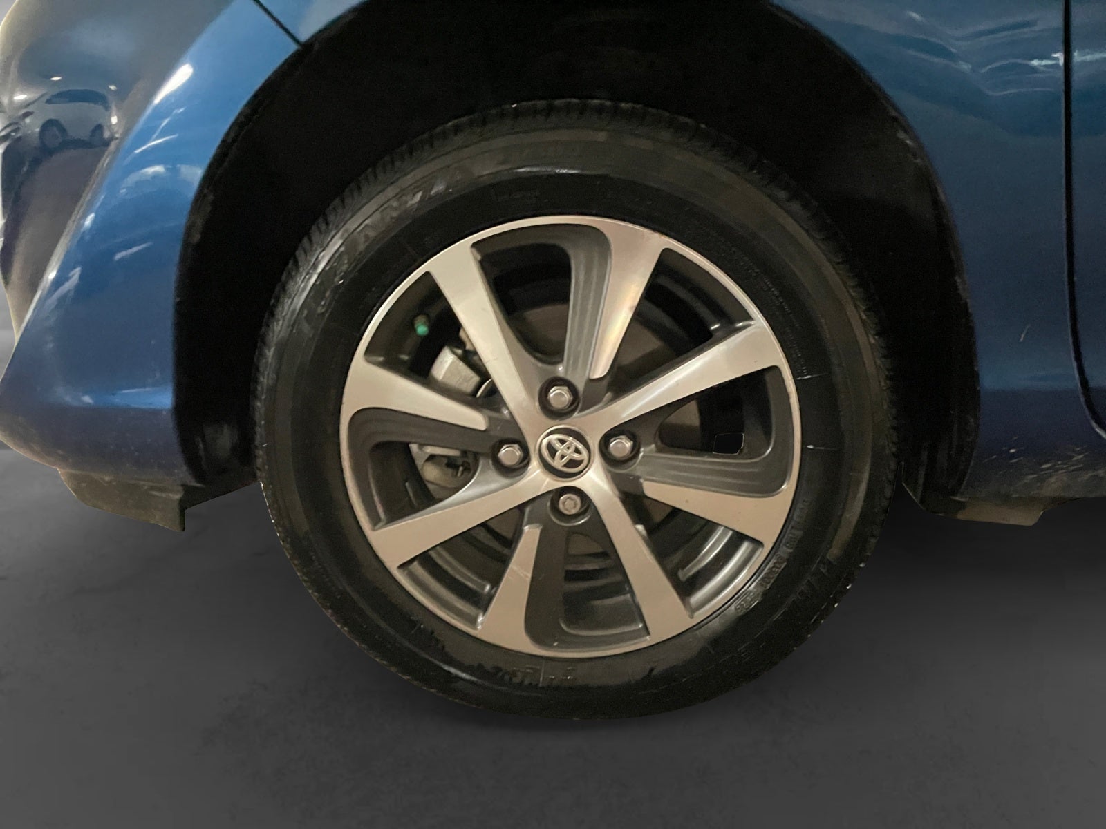 2021 Toyota PRIUS BASE PRIUS C