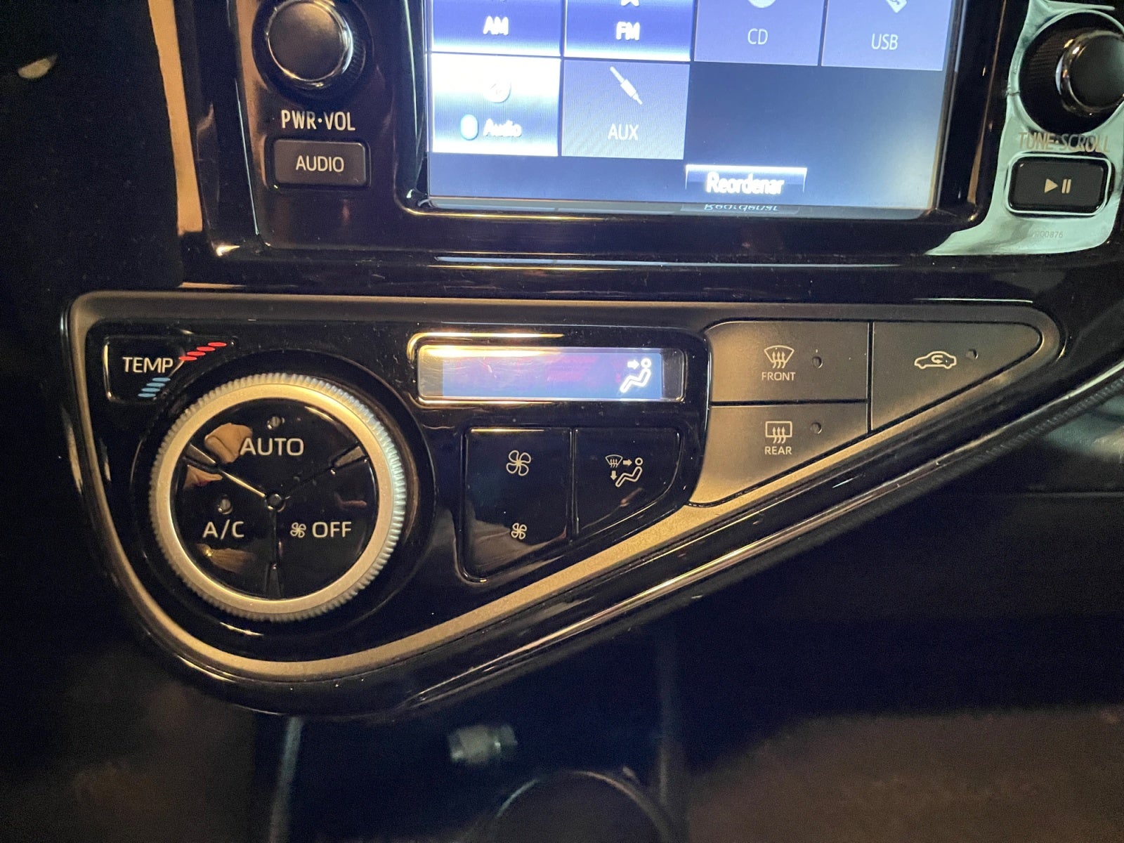 2021 Toyota PRIUS BASE PRIUS C