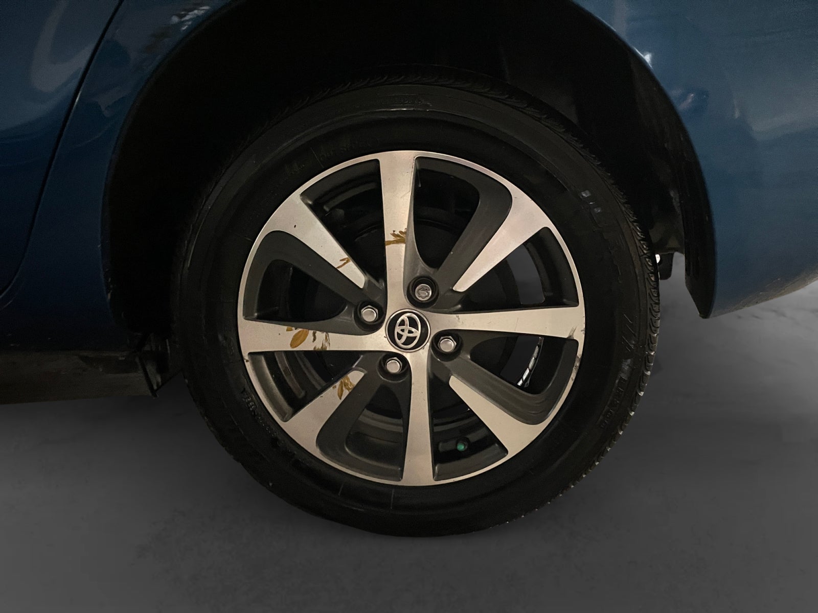 2021 Toyota PRIUS BASE PRIUS C