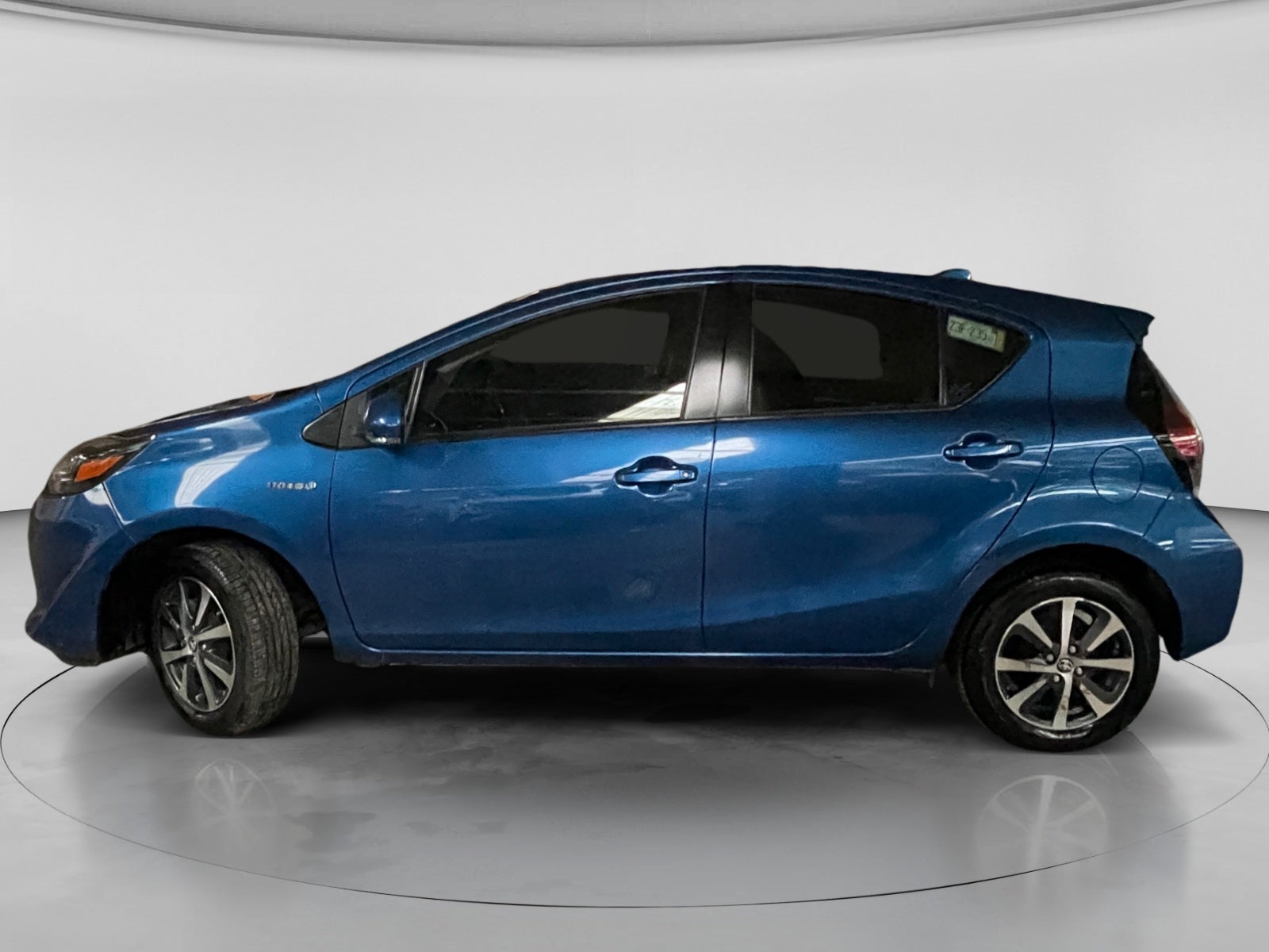 2021 Toyota PRIUS BASE PRIUS C