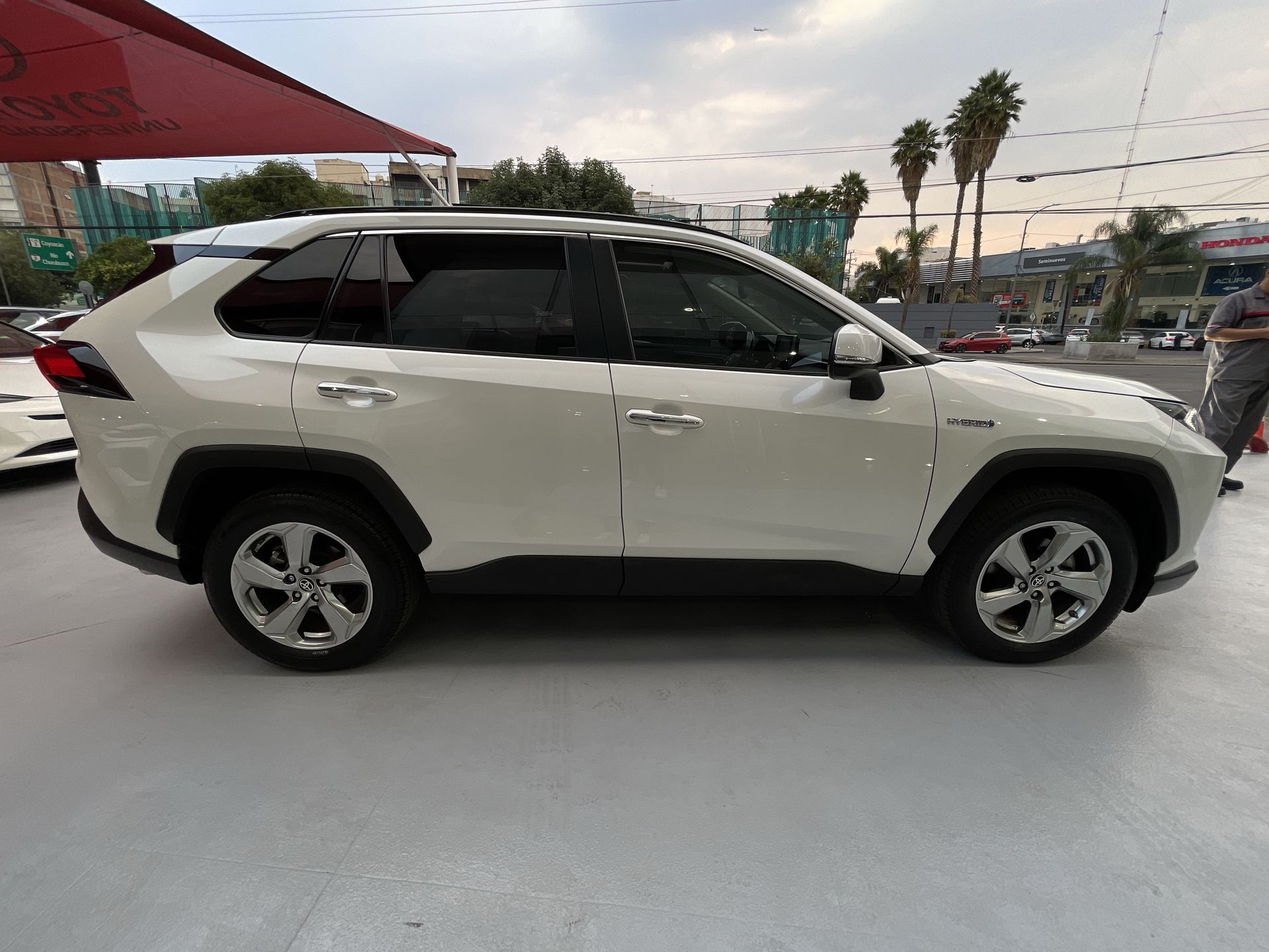 2019 Toyota RAV4 2.5 LIMITED HYBRID AT