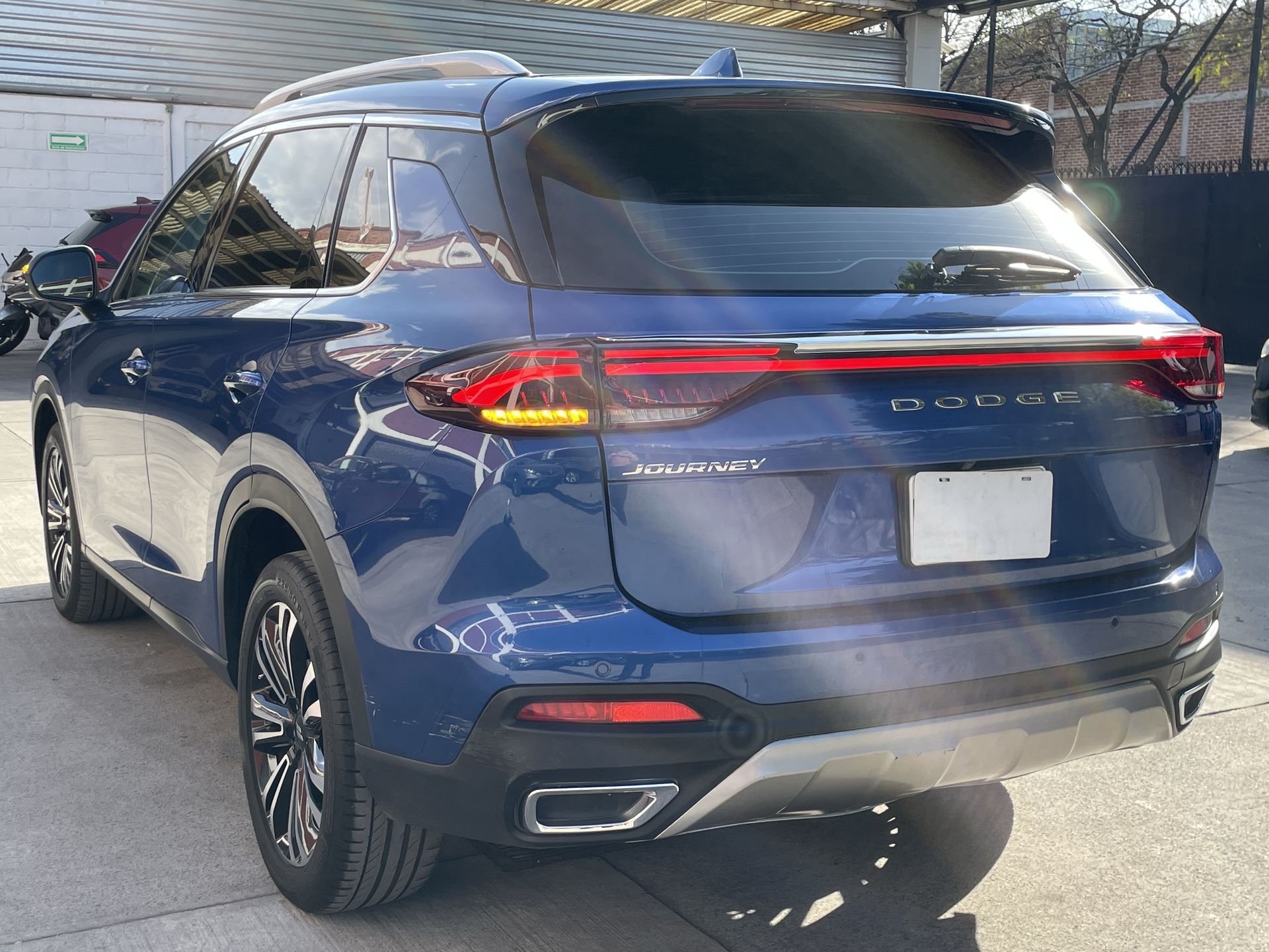 2023 Dodge JOURNEY GT