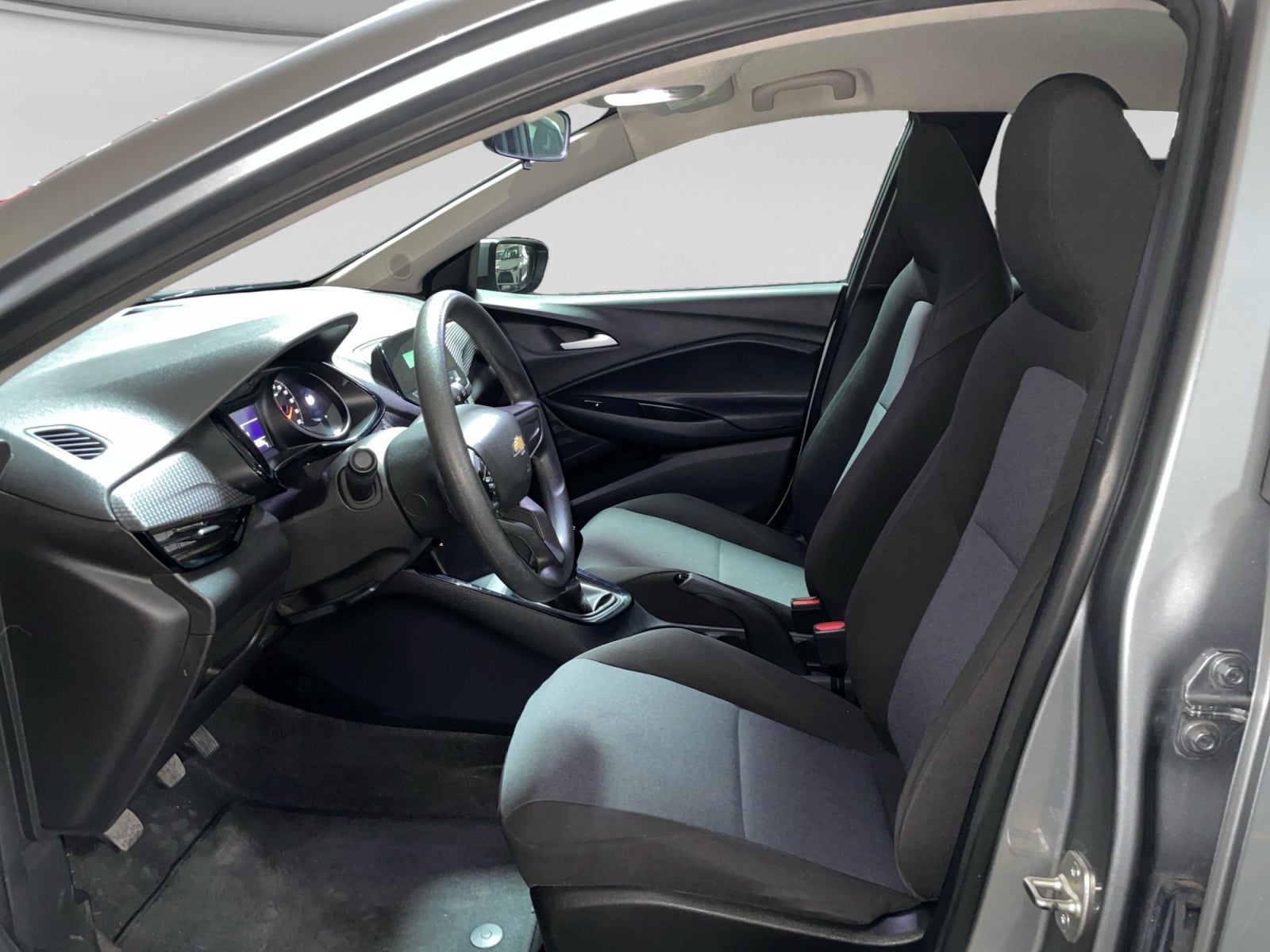 2023 Chevrolet ONIX LS A