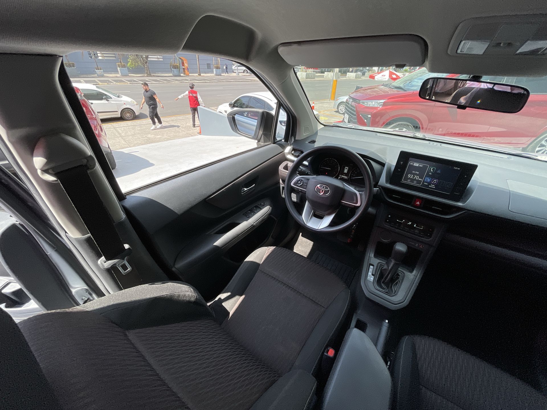 2022 Toyota AVANZA XLE CVT