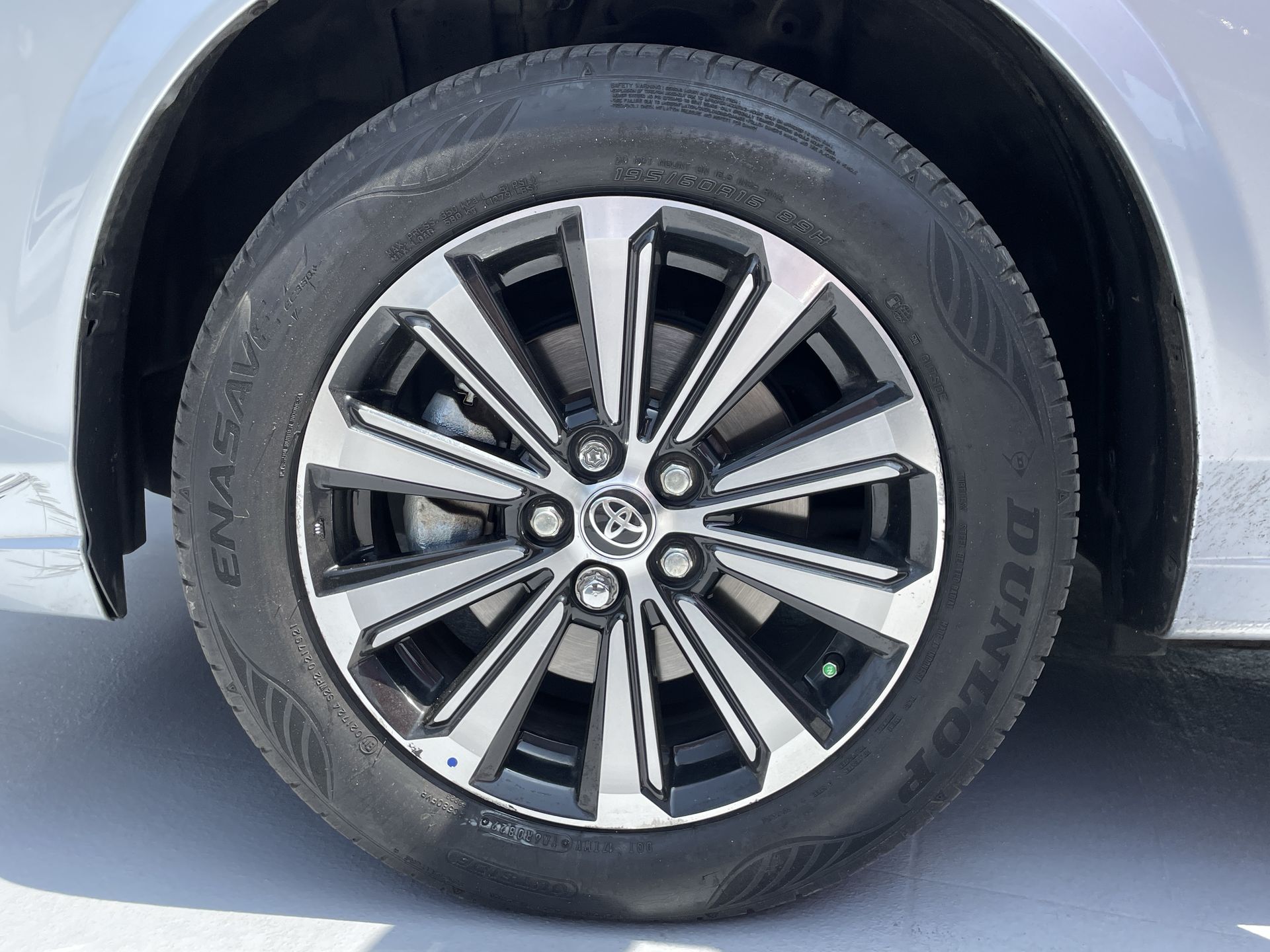 2022 Toyota AVANZA XLE CVT