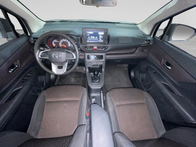 2023 Toyota AVANZA LE MT