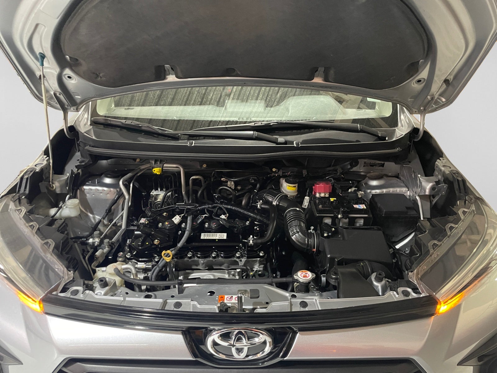 2023 Toyota AVANZA LE MT