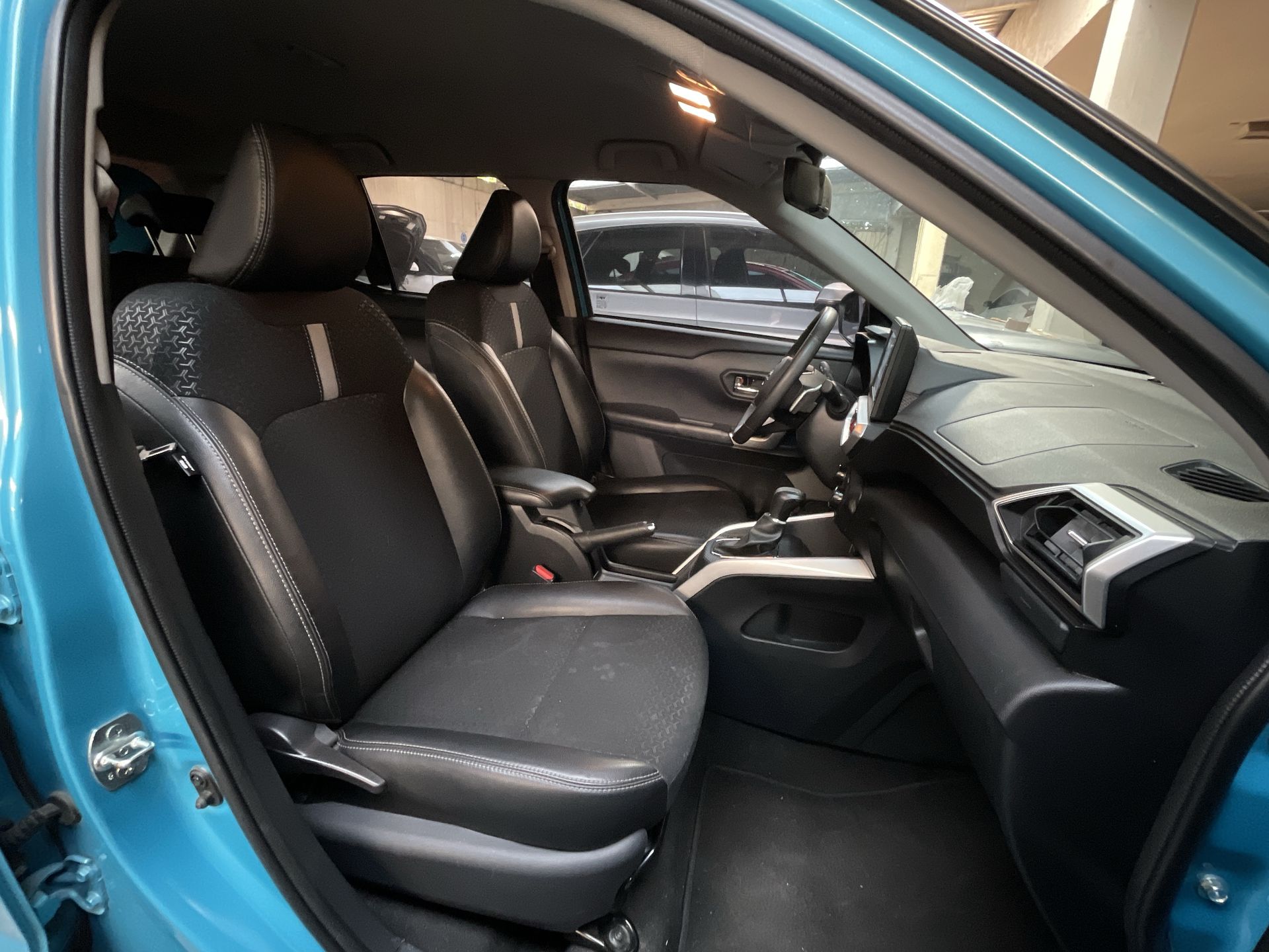 2022 Toyota RAIZE XLE CVT