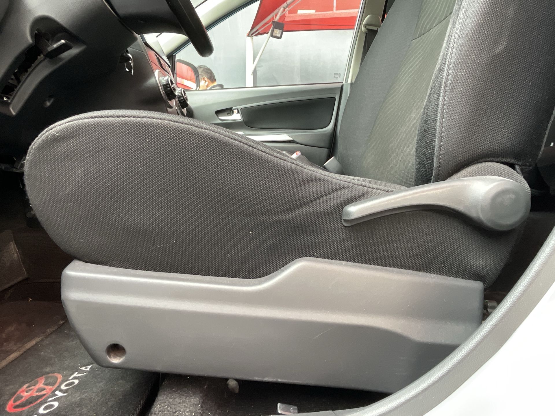 2018 Toyota AVANZA 1.5 XLE AT