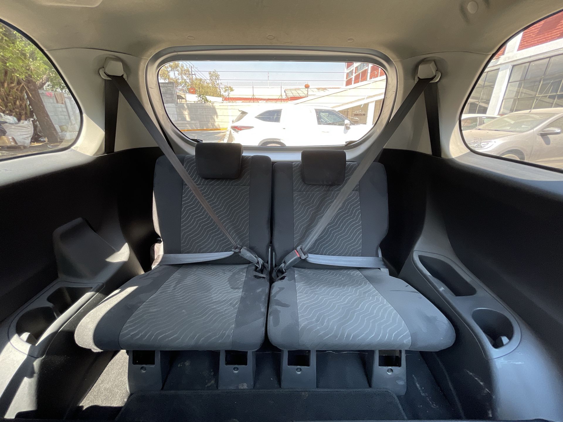 2019 Toyota AVANZA 1.5 XLE AT