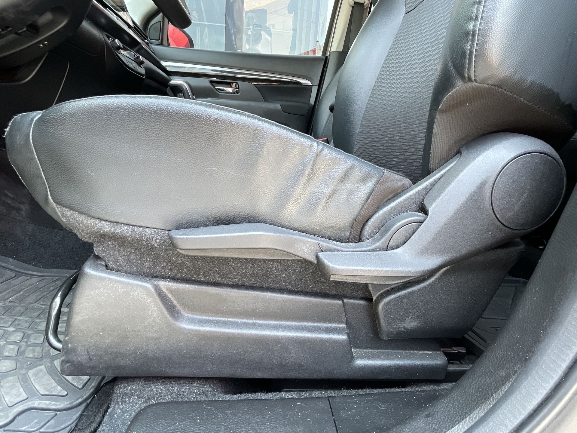 2024 SUZUKI ERTIGA BOOSTERGREEN GLX AT