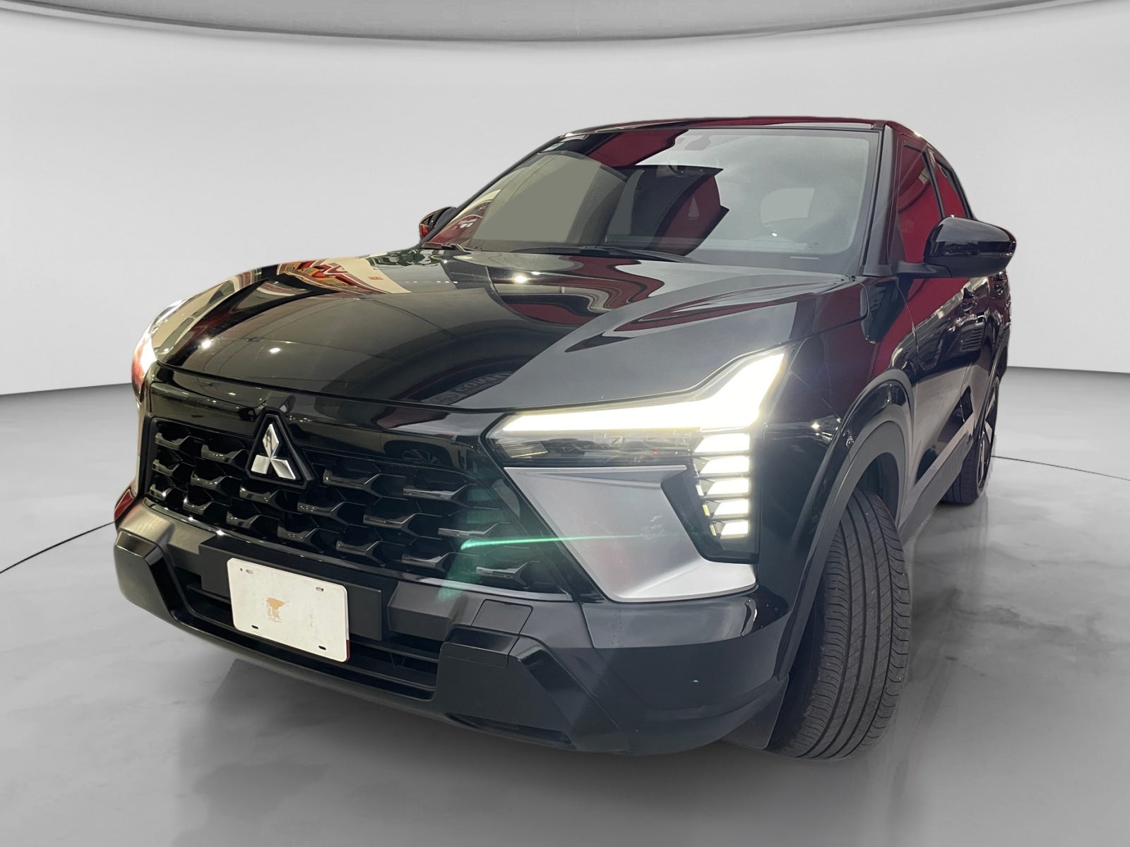 2025 Mitsubishi OUTLANDER SE PLUS