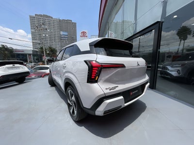 2025 Mitsubishi OUTLANDER SE PLUS