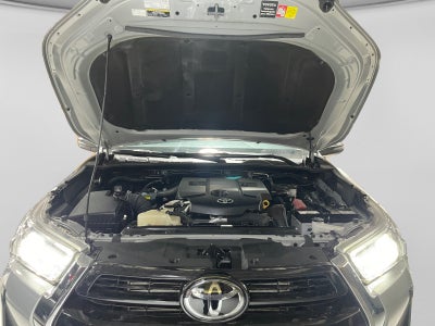 2025 Toyota HILUX D-CAB DSL AT MHEV