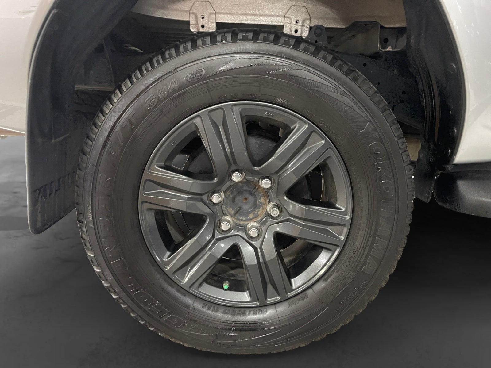 2025 Toyota HILUX D-CAB DSL AT MHEV