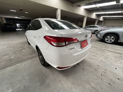2022 Toyota YARIS S MT