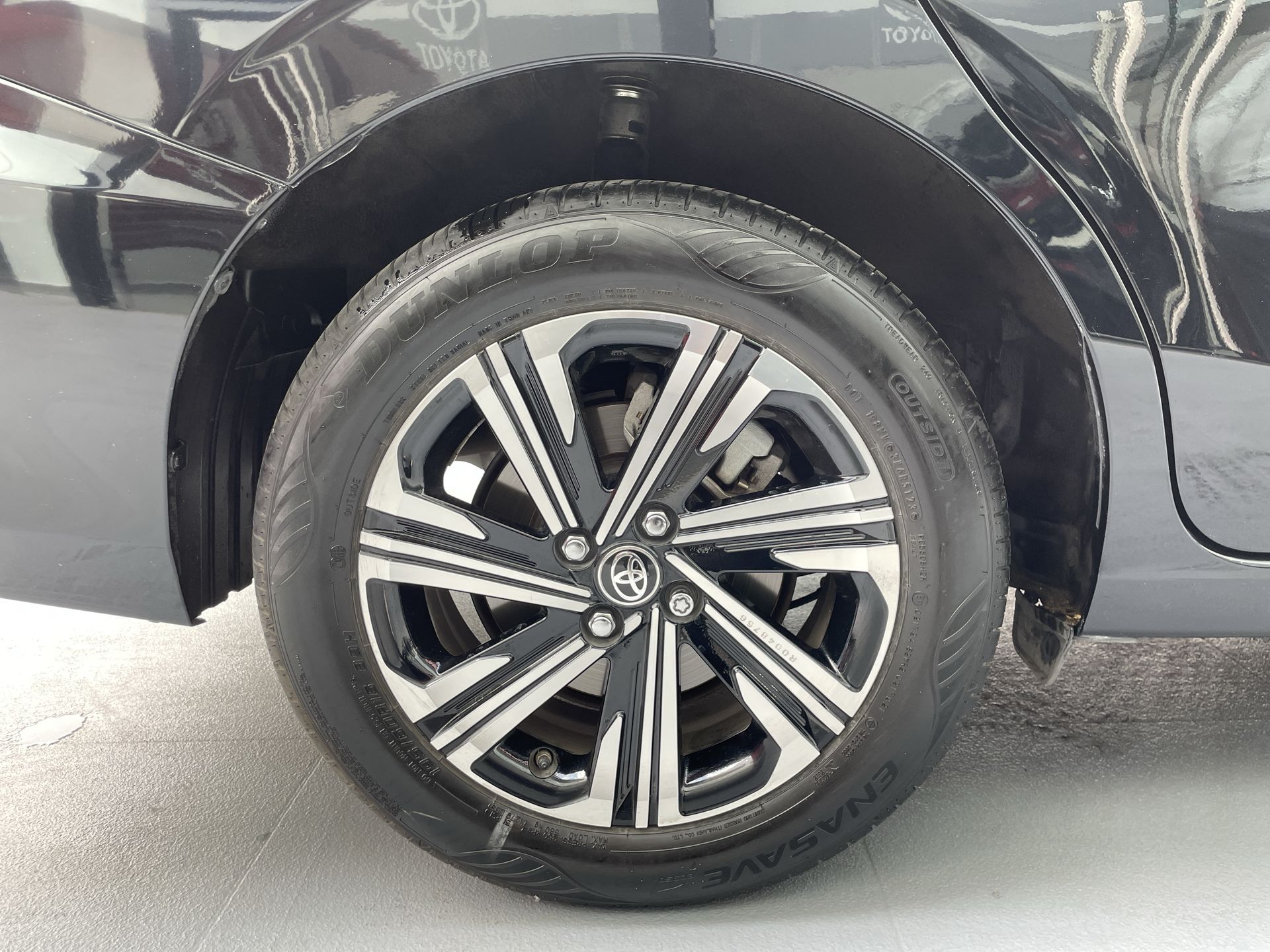 2024 Toyota YARIS S HI CVT