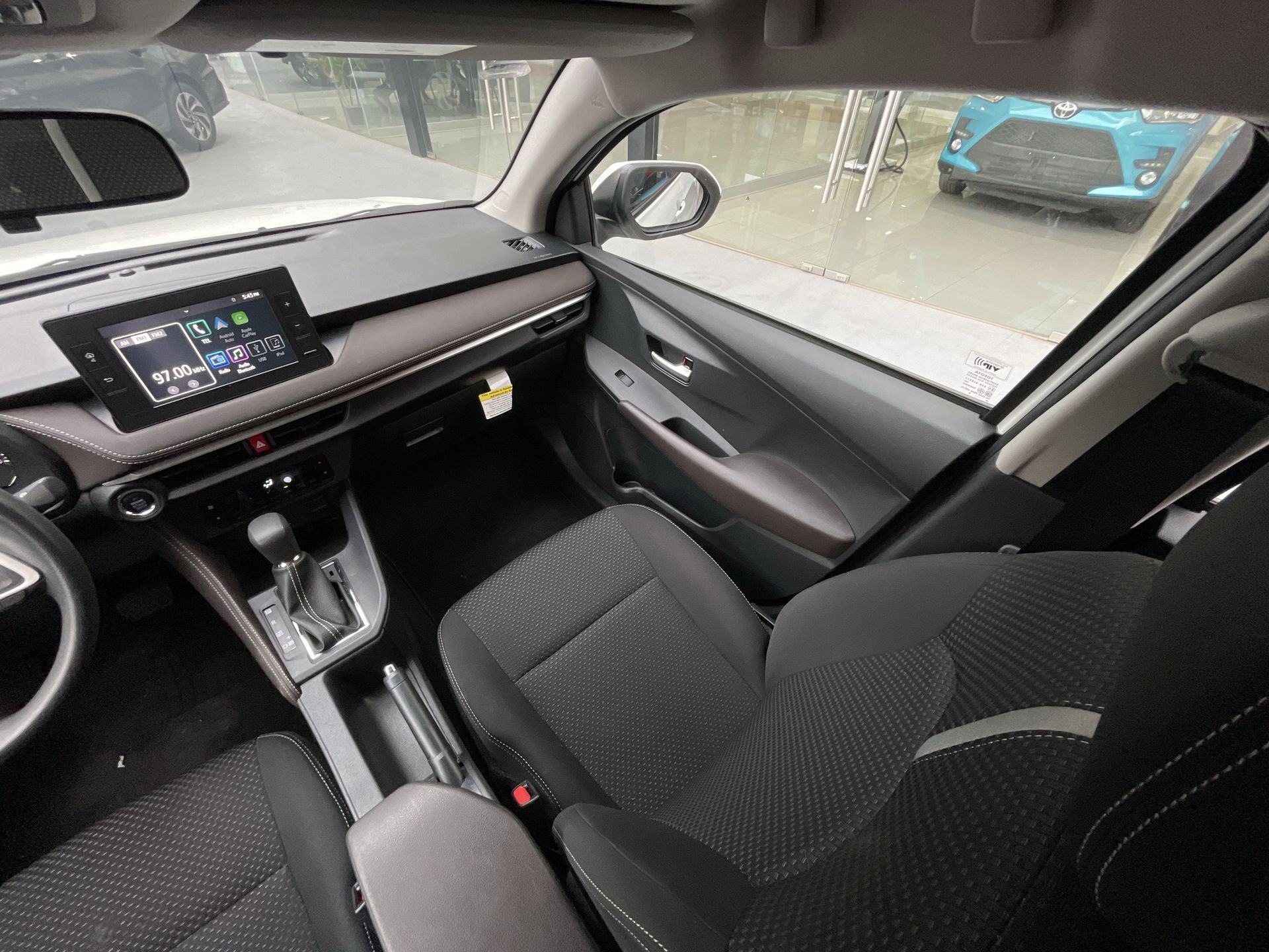 2024 Toyota YARIS S CVT