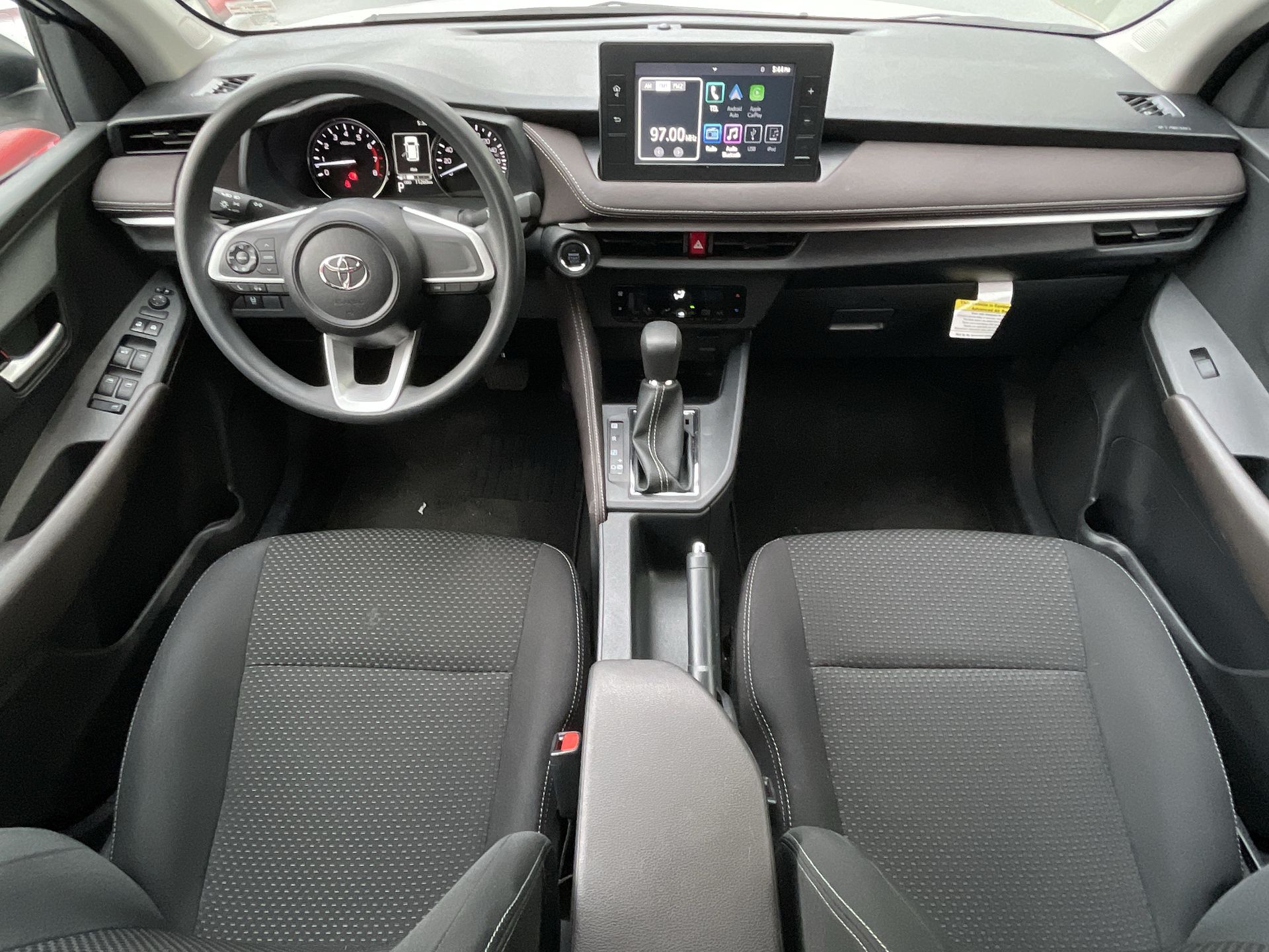 2024 Toyota YARIS S CVT