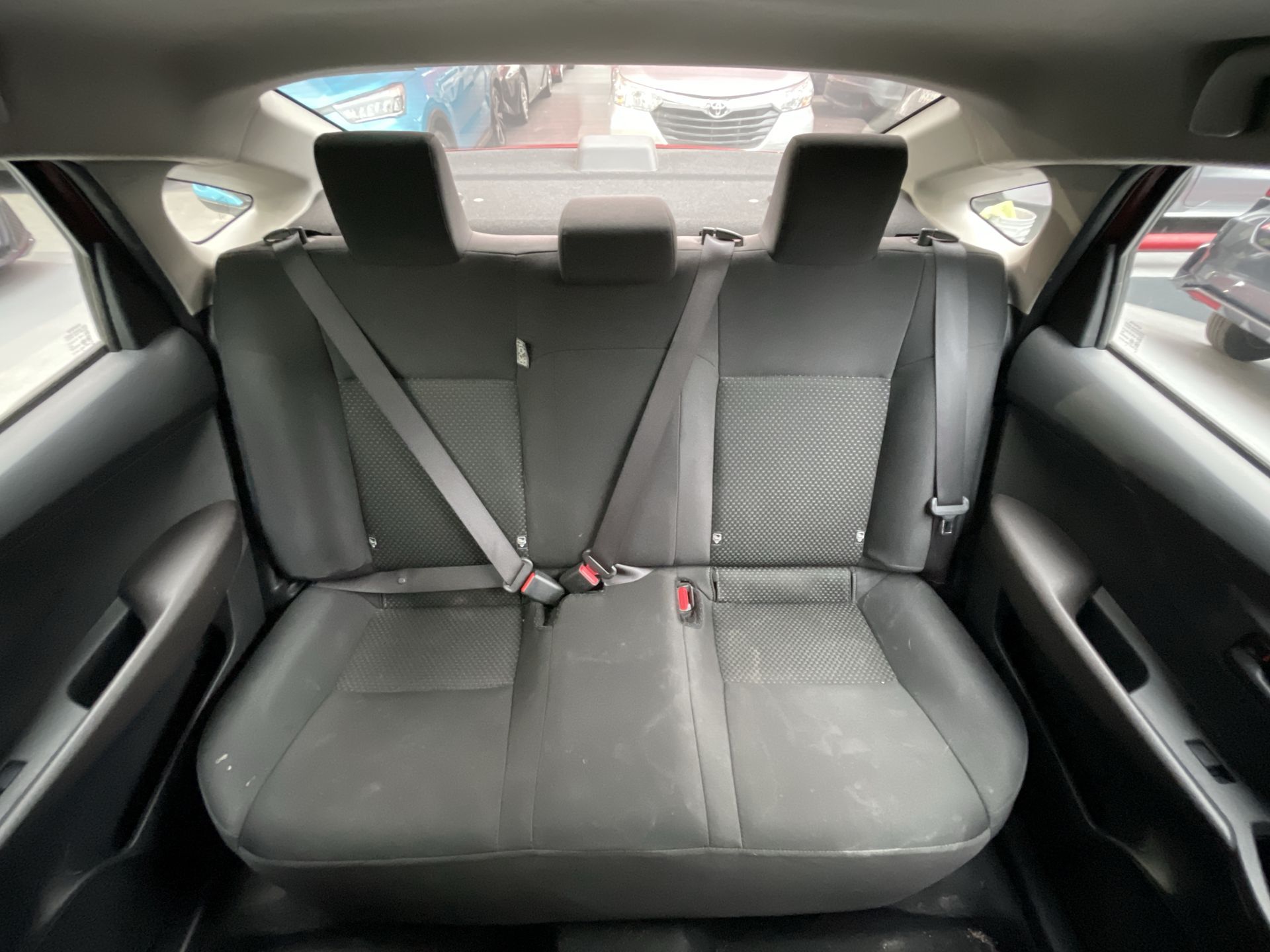 2023 Toyota YARIS BASE MT