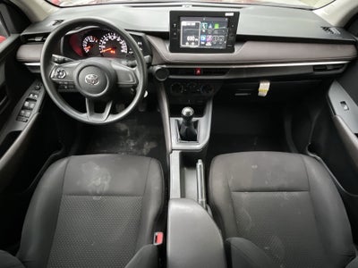 2023 Toyota YARIS BASE MT