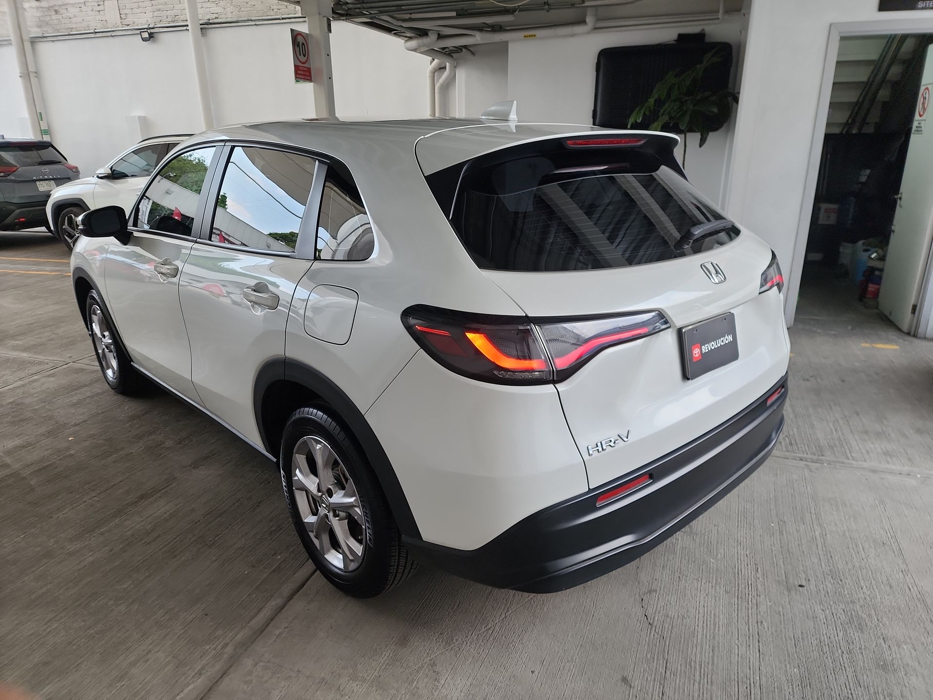 2023 Honda HR-V UNIQ CVT