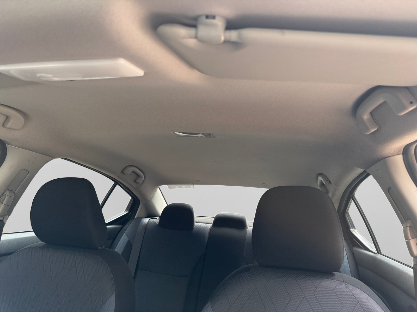 2025 Nissan VERSA ADVANCE MT 25