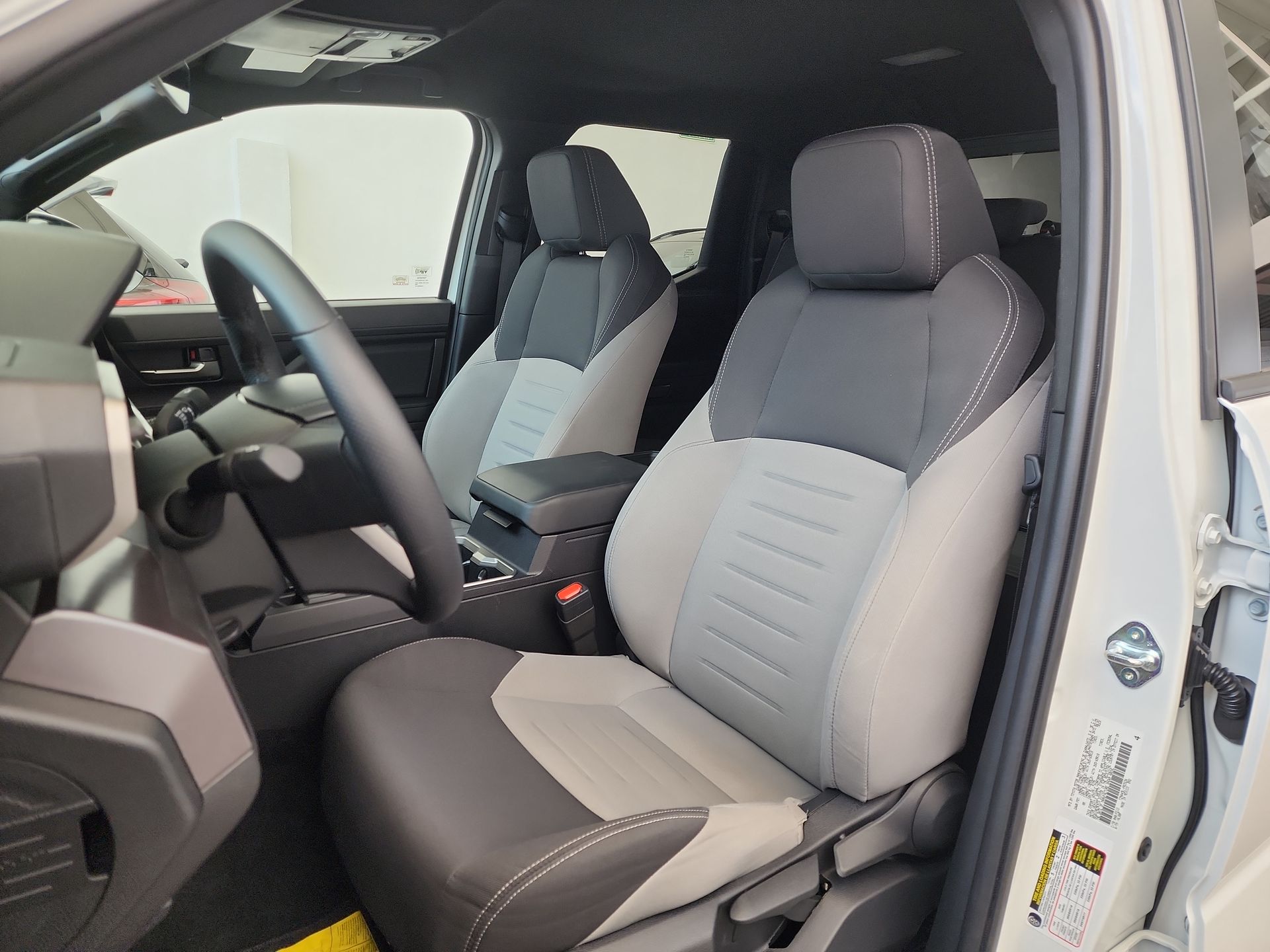 2025 Toyota TACOMA TRD SPORT 4X4