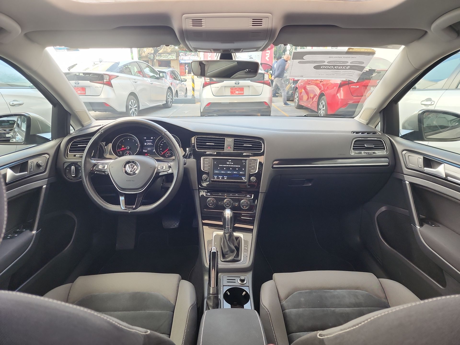 2017 Volkswagen GOLF HIGHLINE DSG ASISTENTE APARCAMIENTO