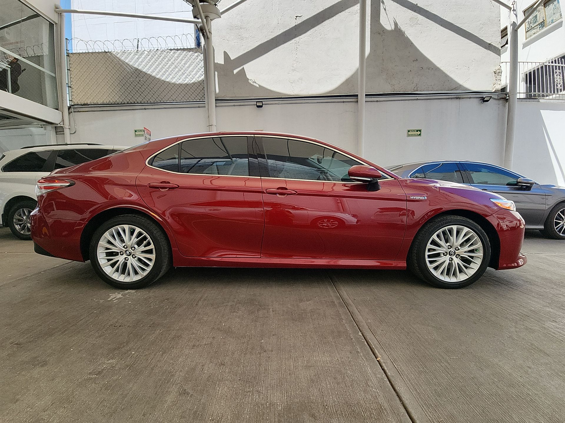 2020 Toyota CAMRY XLE NAVI HV