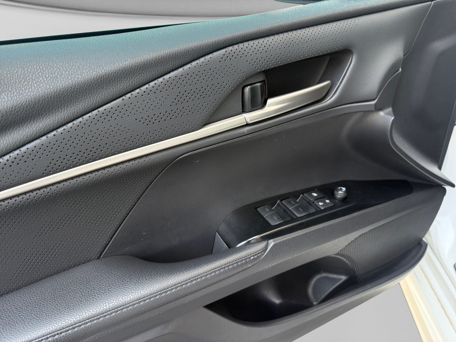 2025 Toyota CAMRY XSE HEV