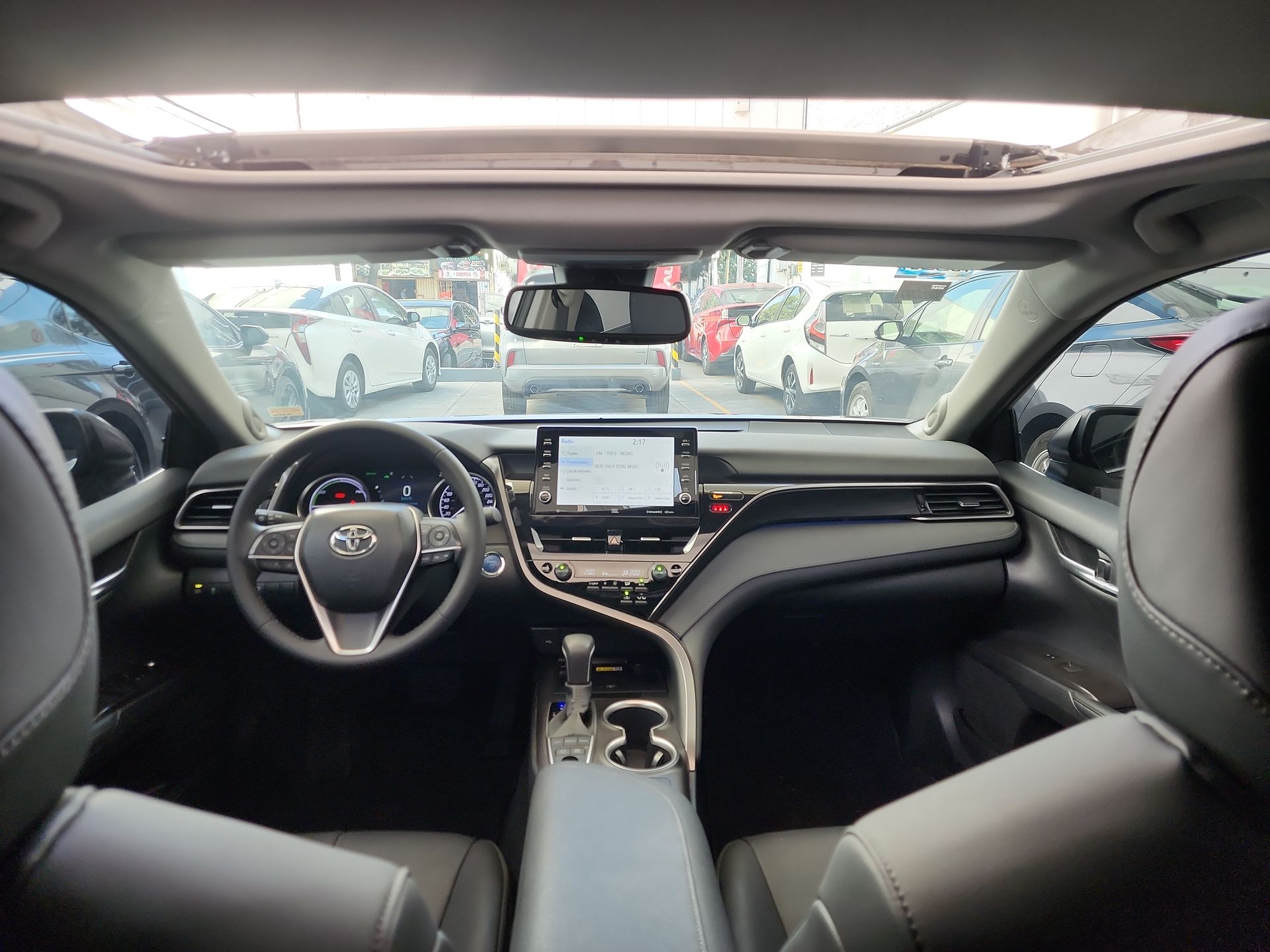 2024 Toyota CAMRY XLE HV