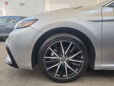 2024 Toyota CAMRY SE HEV