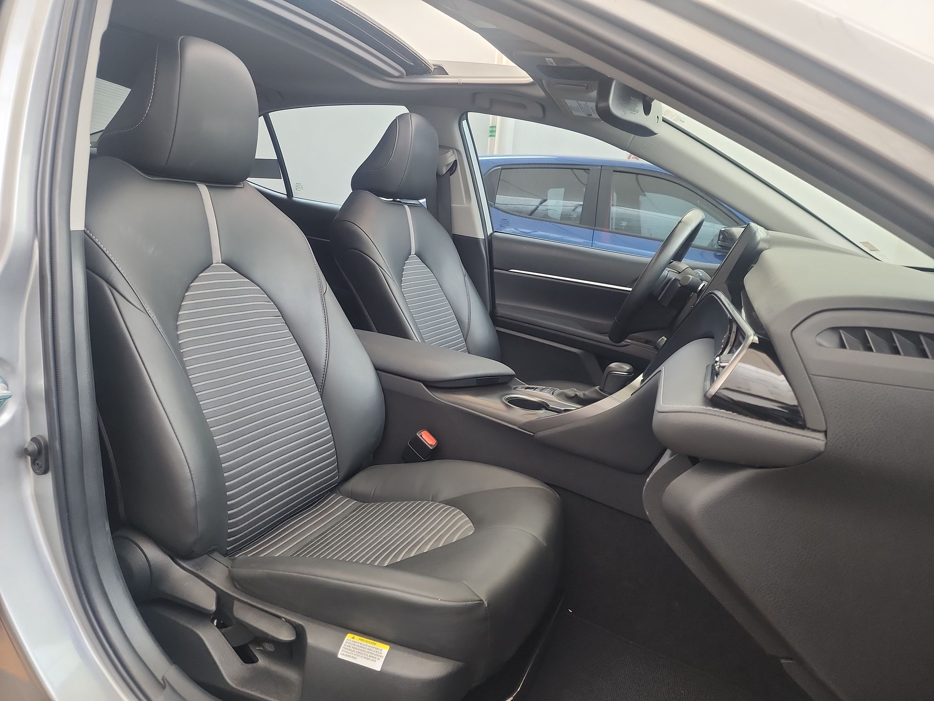 2024 Toyota CAMRY SE HEV