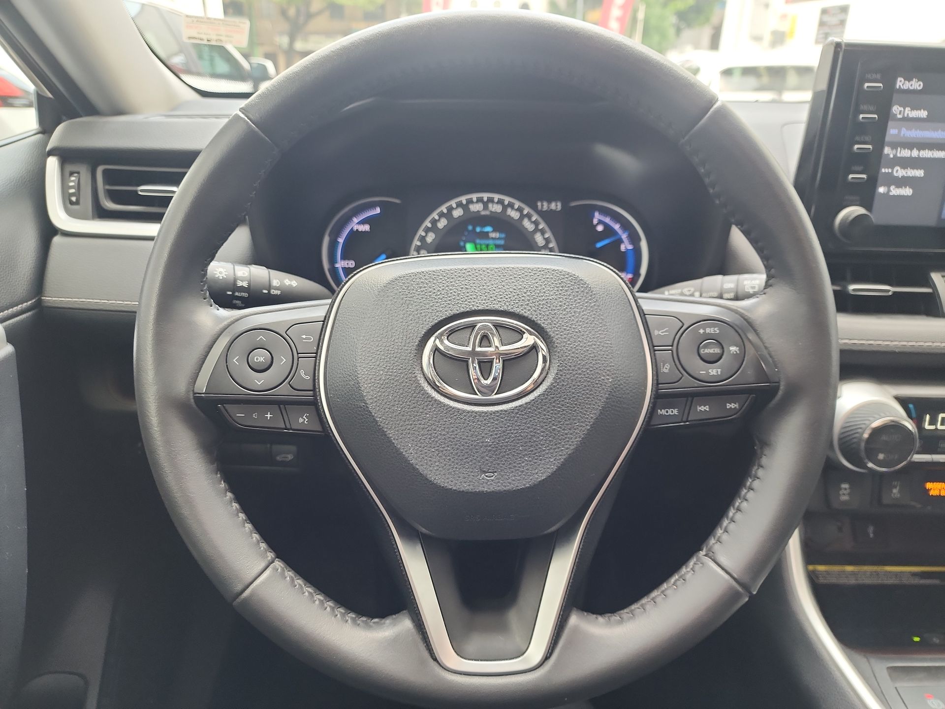 2021 Toyota RAV4 LIMITED HV