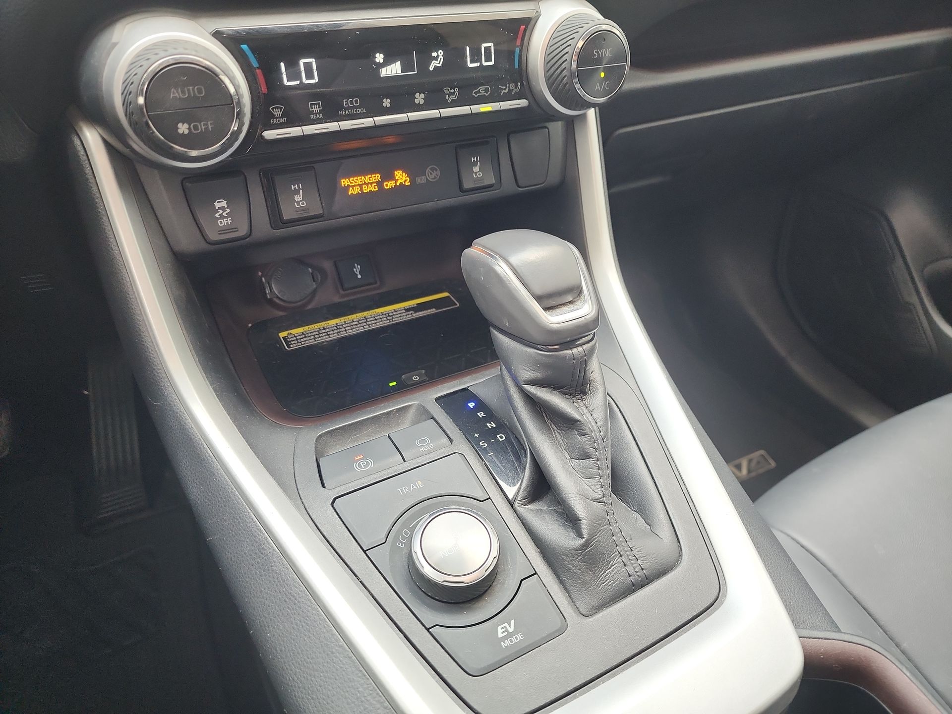 2021 Toyota RAV4 LIMITED HV