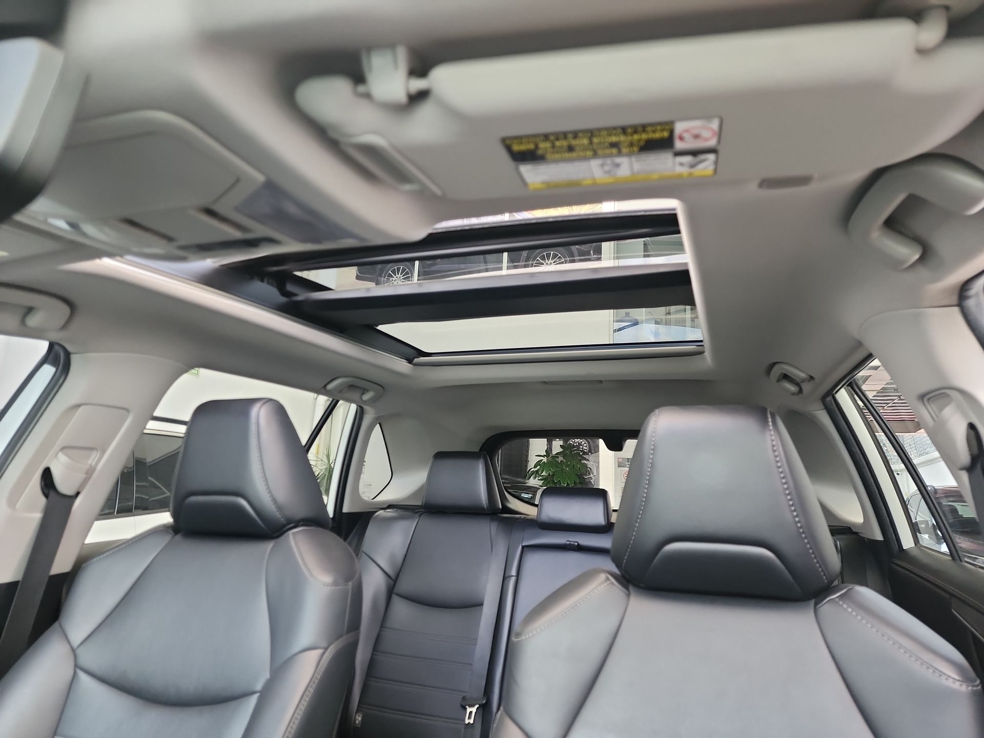 2023 Toyota RAV4 LIMITED HV