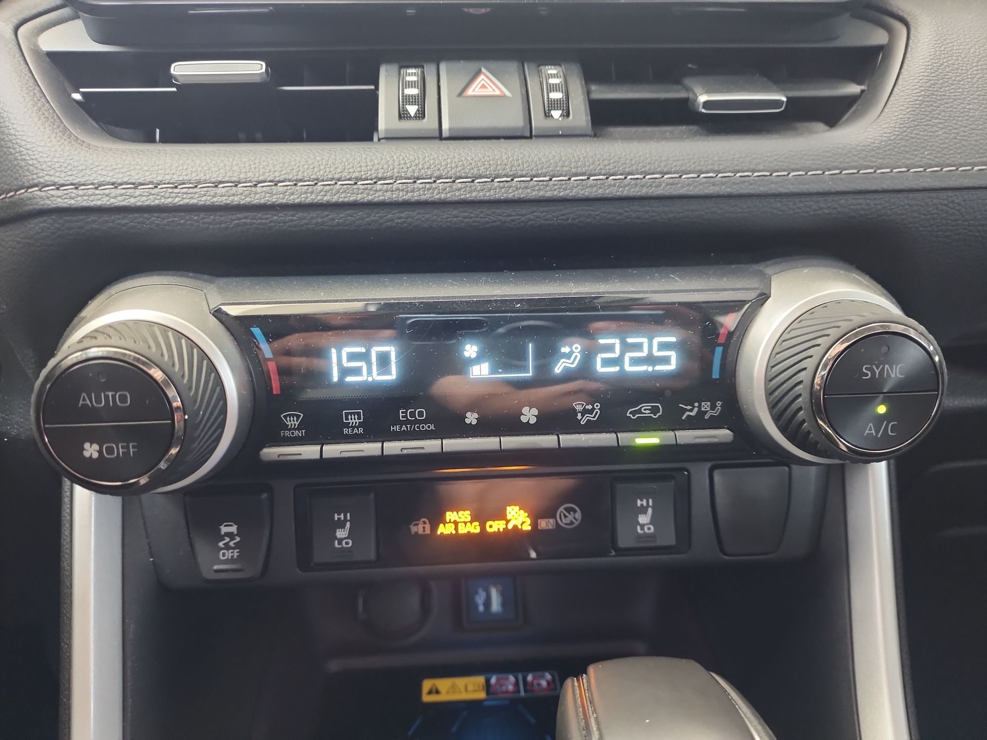 2023 Toyota RAV4 LIMITED HV
