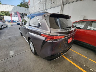 2023 Toyota SIENNA LIMITED