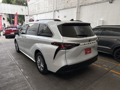 2023 Toyota SIENNA XLE PIEL
