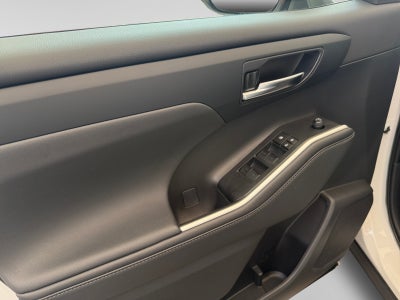 2024 Toyota HIGHLANDER NIGHTSHADE
